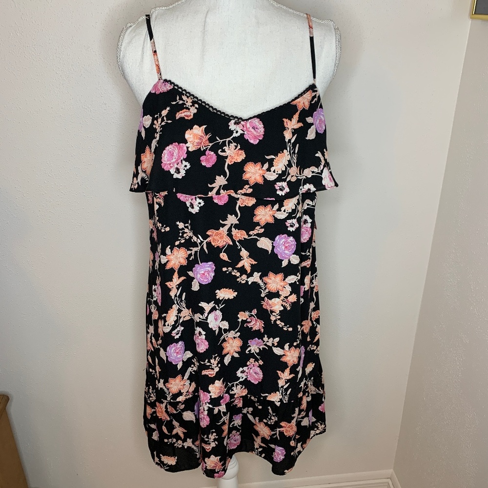 NEW Xhilaration Strappy Floral Mini Dress